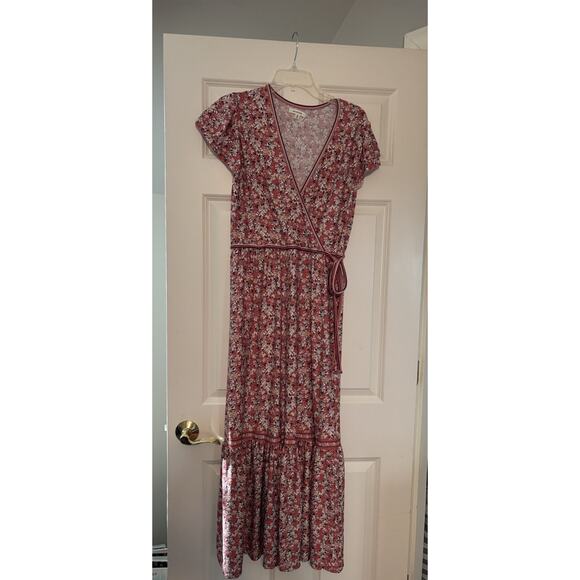 Max Studio Tiered Maxi Dress - Red Floral - Ladies Size Medium - Picture 1 of 4